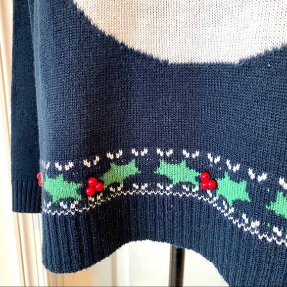 LORD & TAYLOR CONTEXT Navy Santa Sweater—SZ. Lg - Picture 2 of 16